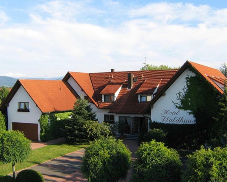 Hotel Waldhaus Hugelsheim Exterior photo